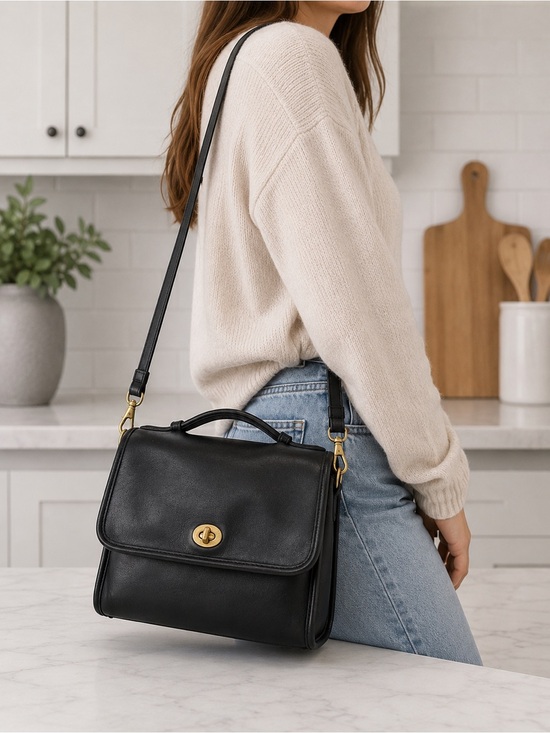 Coach Handbags - Coach Vintage ‘93 Court #9870 Crossbody Bag Black Leather, Made in USA-